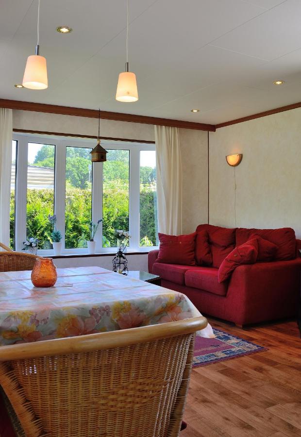 אוסטבורנה Chalet Ketjil מראה חיצוני תמונה